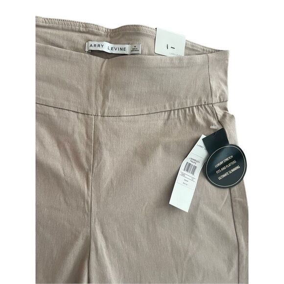 Larry Levine Sliming 369 Stretch  Khaki capris Pants Size 10 - Picture 6 of 8